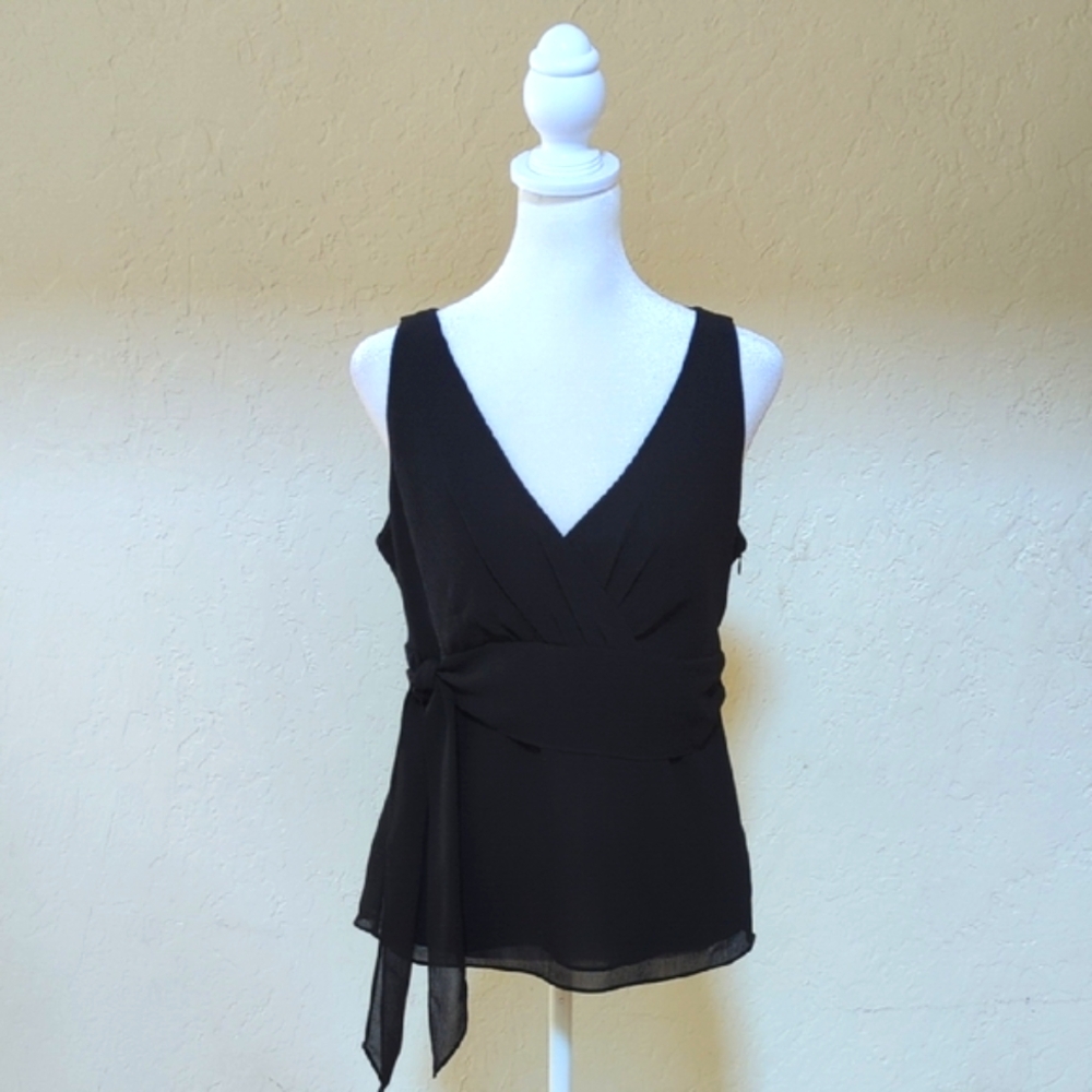 LOFT Black V-Neck Crepe Sleeveless Tie Sash Blouse Size 6